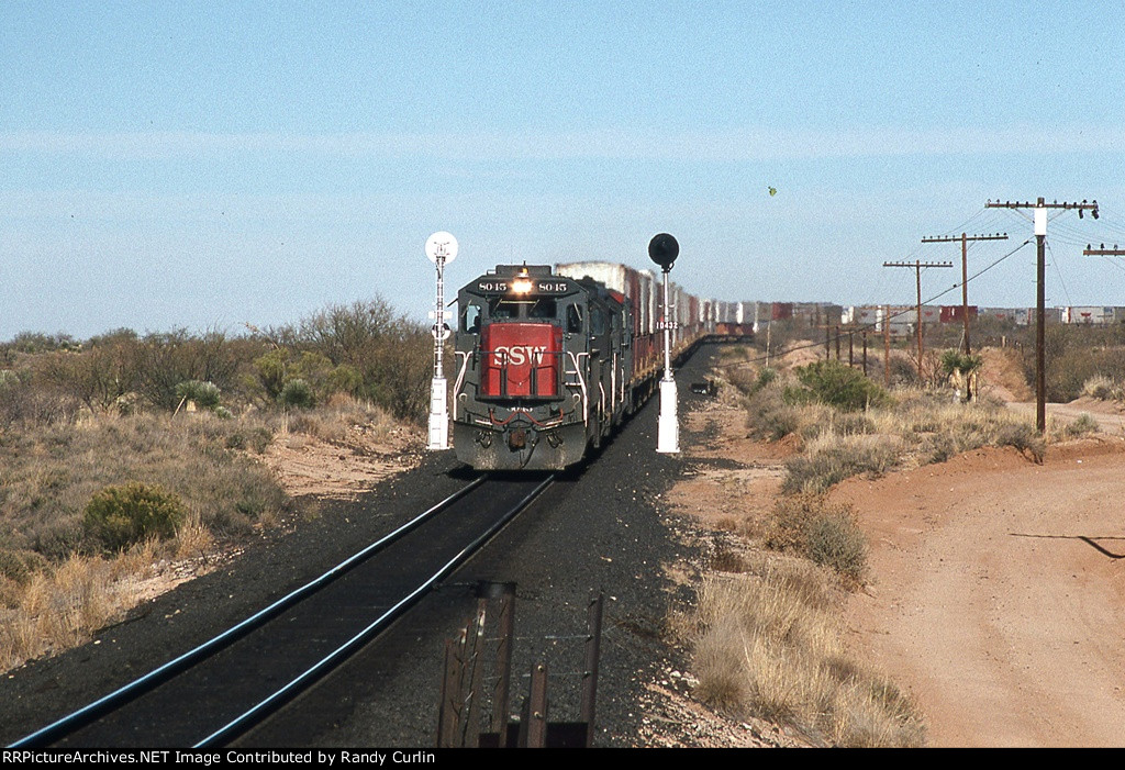 SSW 8045 West near Sybil